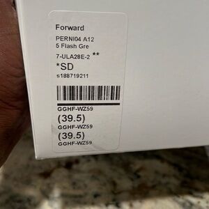 Brand is Gia, size 39 1/2 Kelly Green